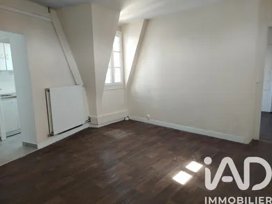 Apartment in La Garenne-Colombes (92250)