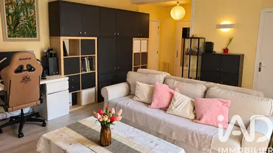 Apartment in Aulnay-sous-Bois (93600)