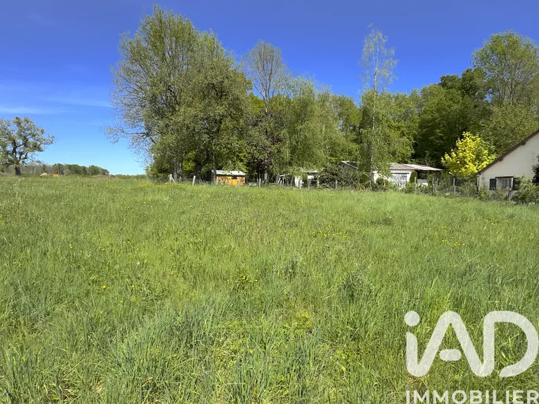 Terrain à Ervy-le-Châtel (10130) · 25 000 €
