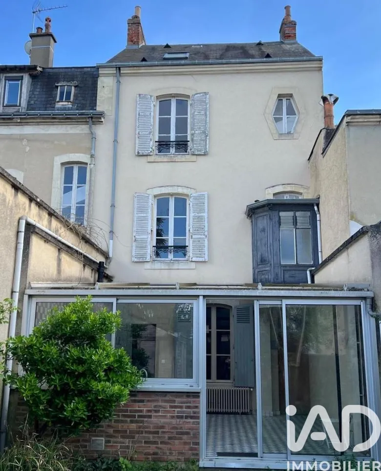 Maison 9 pièces 180 m² · à Le Mans · 180 m² · 420 000 €