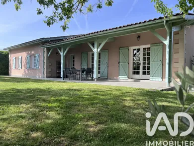 Maison traditionnelle à La Brède (33650)