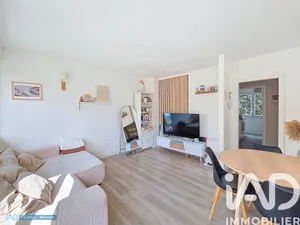 Apartment in Morsang-sur-Orge (91390)