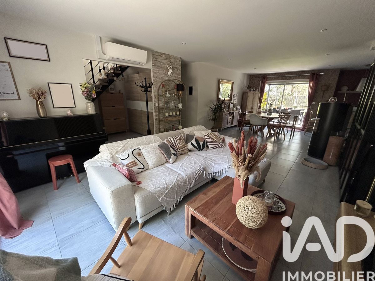 maison à Monts