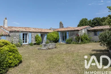 Traditional house in La Flotte (17630)