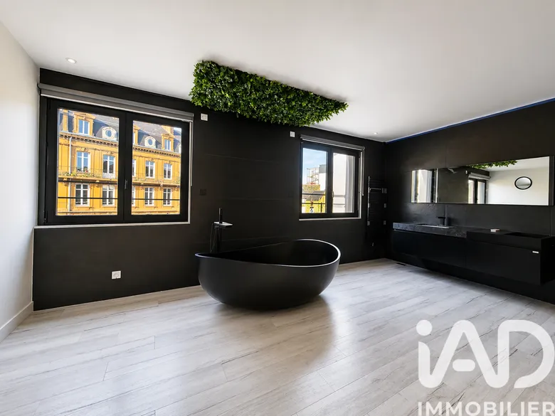 Appartement 3 pièces 115 m² · à Charleville-Mézières · 115 m² · 950 €