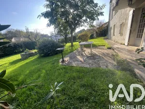 House in Saint-Césaire (17770)