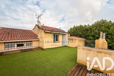 Apartment in Gardanne (13120)