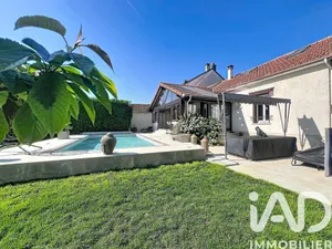 Maison traditionnelle à Grisy-Suisnes (77166)