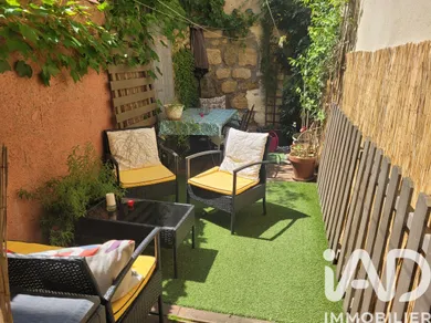 Appartement à Saint-Geniès-de-Fontedit (34480)