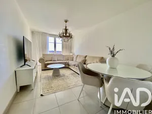 Apartment in La Valette-du-Var (83160)