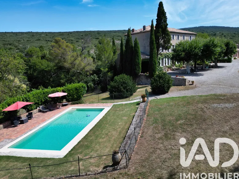 Maison 30 pièces 845 m² · à Monze · 845 m² · 954 000 €