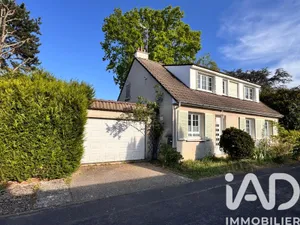 Traditional house in Sucy-en-Brie (94370)