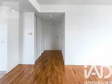 Apartment in Vélizy-Villacoublay (78140)