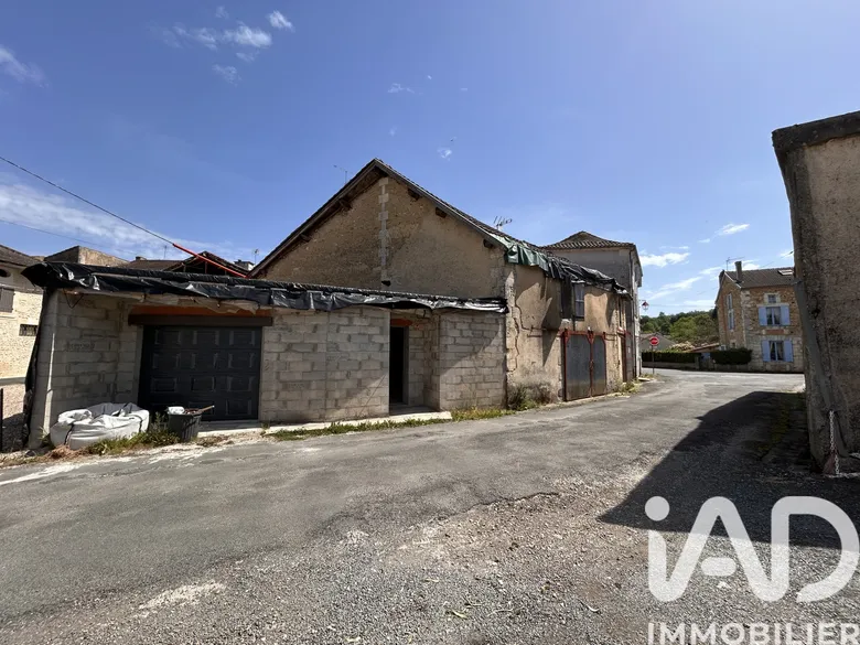 Maison 2 pièces 43 m² · à Vergt · 42,7 m² · 64 000 €