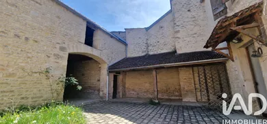Maison de village à Lézinnes (89160)