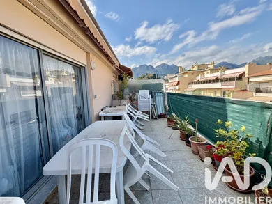 Apartment in Menton (06500)