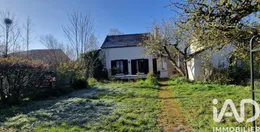 Village house in Ancy-le-Franc (89160)