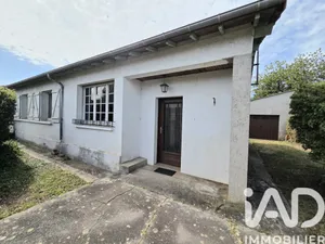 House in Poitiers (86000)