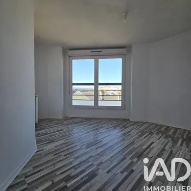 Apartment in Sevran (93270)