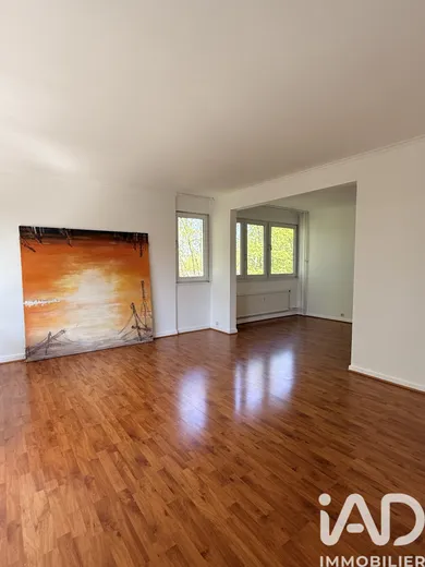 Apartment in Lys-lez-Lannoy (59390)