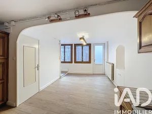 Village house in Saint-Chély-d'Apcher (48200)