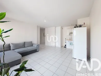 Apartment in Châtenay-Malabry (92290)