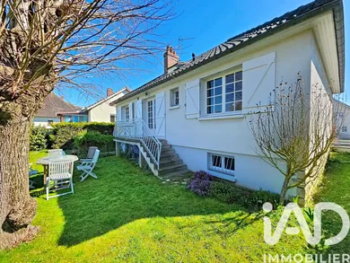 Maison traditionnelle à Gien (45500)