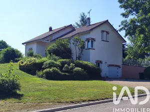House in Saint-Remy-sur-Bussy (51600)