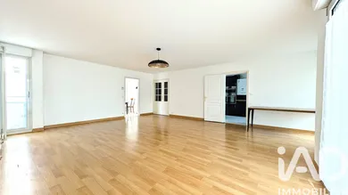 Apartment in Le Mans (72000)