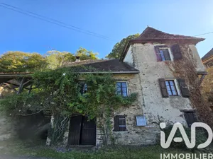 Maison traditionnelle à Gagnac-sur-Cère (46130)