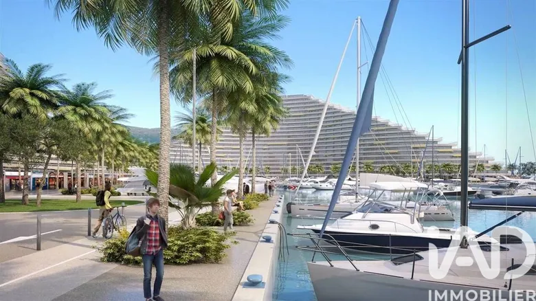 Restaurant à Villeneuve Loubet (06270) · 260 m² · 766 000 €