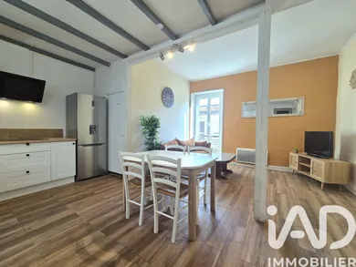 Apartment in Nîmes (30000)