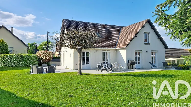 Maison 6 pièces 132 m² · à Caudebec-lès-Elbeuf · 132 m² · 320 000 €