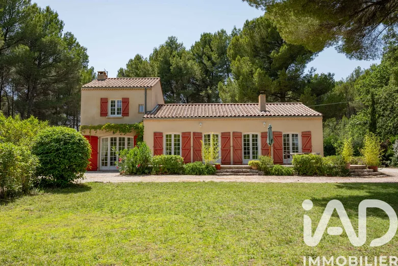 Maison 6 pièces 185 m² · à Éguilles · 185 m² · 950 000 €