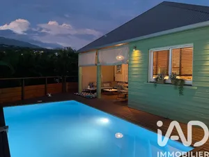 House in Saint-Louis (97421)