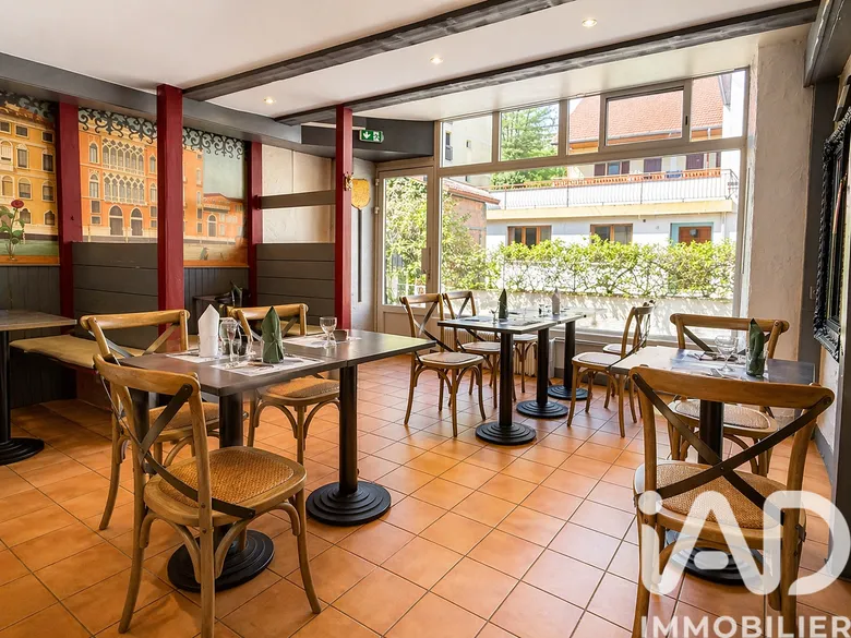 Local commercial 90 m² · à Albertville · 90 m² · 89 000 €