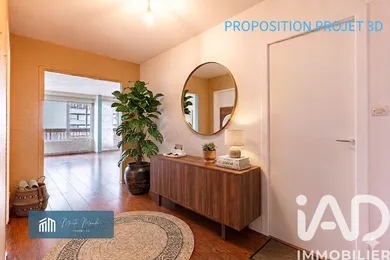 Apartment in Saint-Étienne (42100)