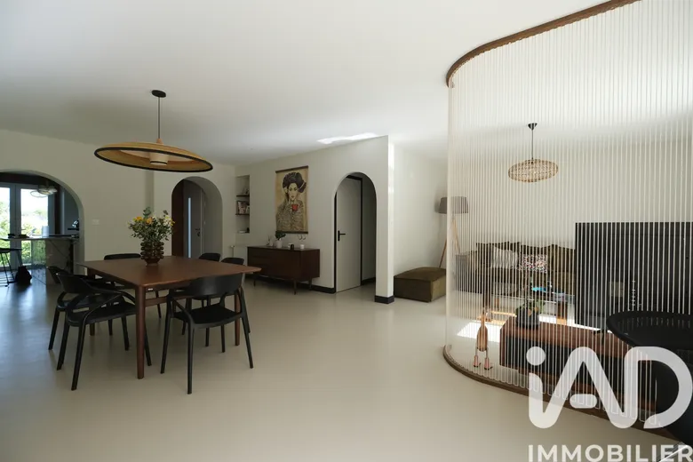 Maison 5 pièces 117 m² · à Bellevigny · 117 m² · 362 000 €