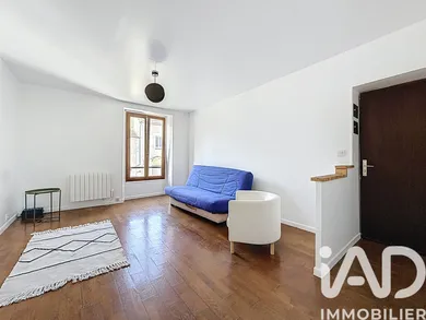 Apartment in Brunoy (91800)