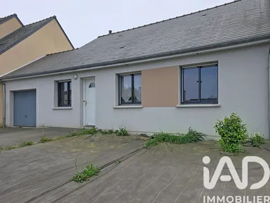 Maison traditionnelle à Saint-Aubin-des-Landes (35500)