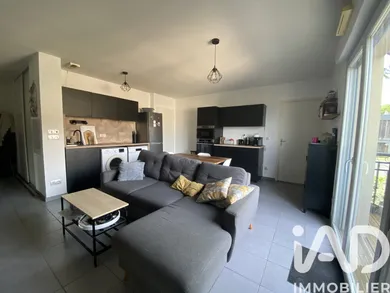 Apartment in Fargues-Saint-Hilaire (33370)