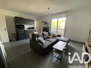 Apartment in Fargues-Saint-Hilaire (33370)
