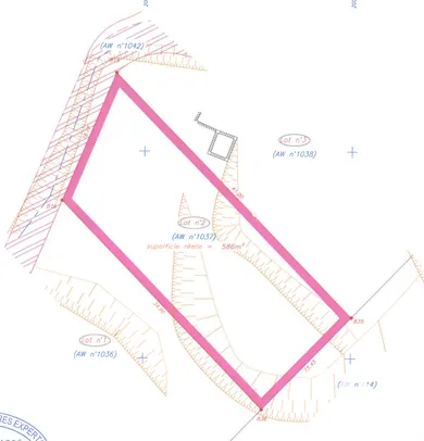Building plot in Fréjus (83600)