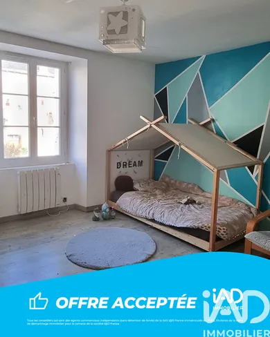 Village house in Marcilly-sur-Vienne (37800)