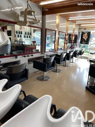 Esthétique, Coiffure​ à Vaux-le-Pénil (77000)