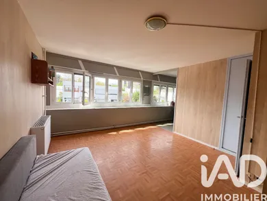 Apartment in Évry (91000)