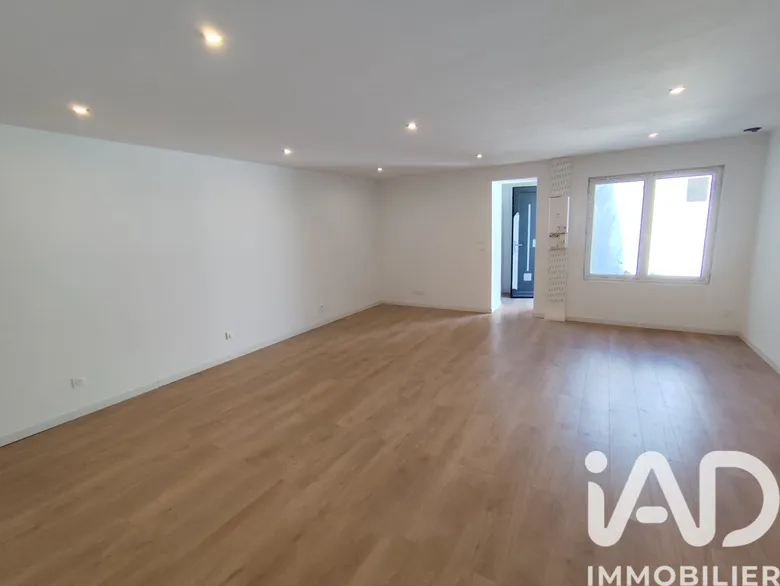 Maison 7 pièces 158 m² · à Marly · 158 m² · 217 000 €