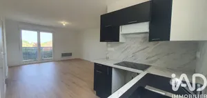 Apartment in Ambarès-et-Lagrave (33440)