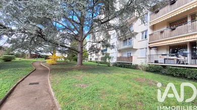 Apartment in Tassin-la-demi-lune (69160)