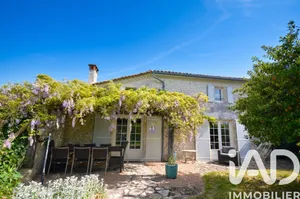 Maison à Varzay (17460)